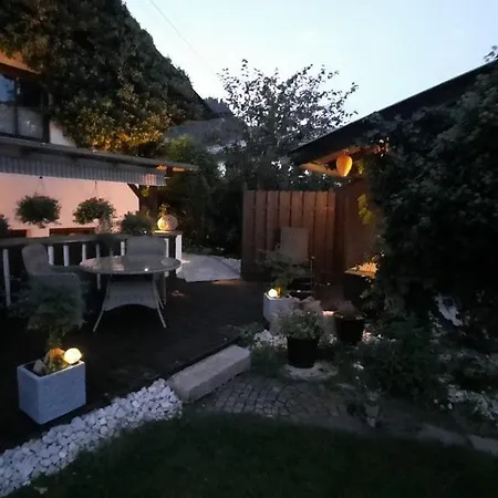 Auer * בישופסווייסן